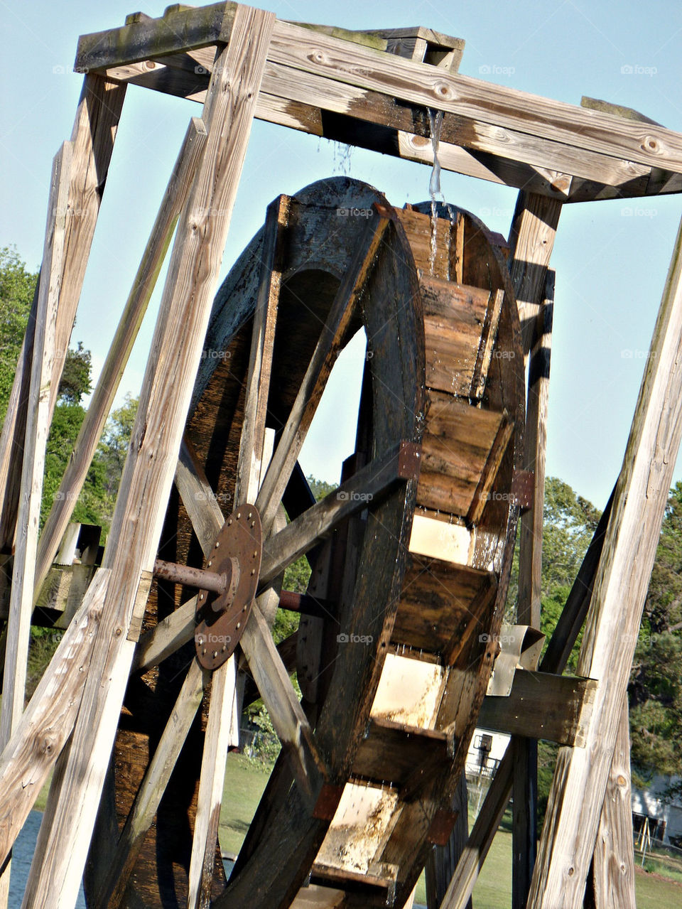 Old fashioned water wheel