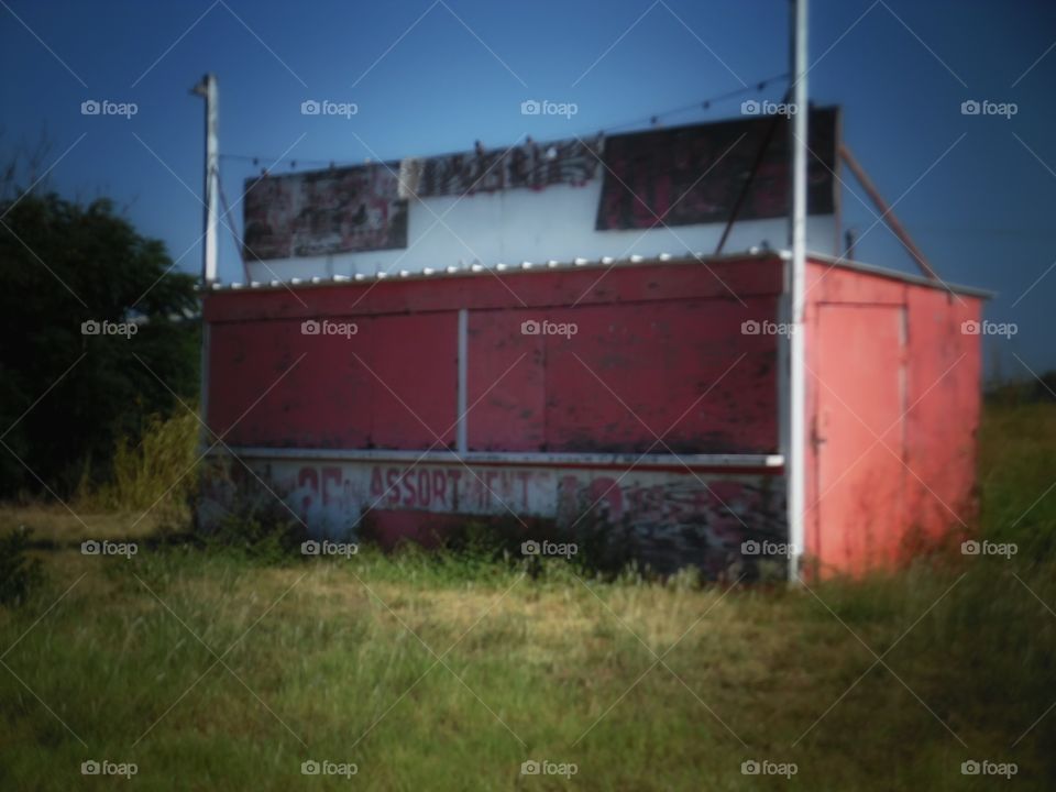 firecracker stand. This is another picture I took on labor day weekend. 👣 🚶 🏃 🔥 💨