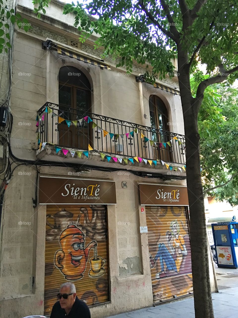 Enjoying a stroll down the streets of Barcelona 