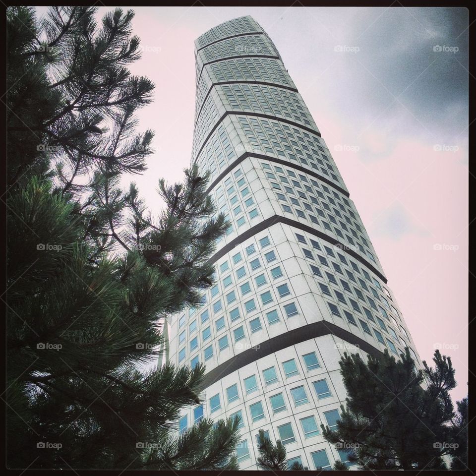 Turning torso