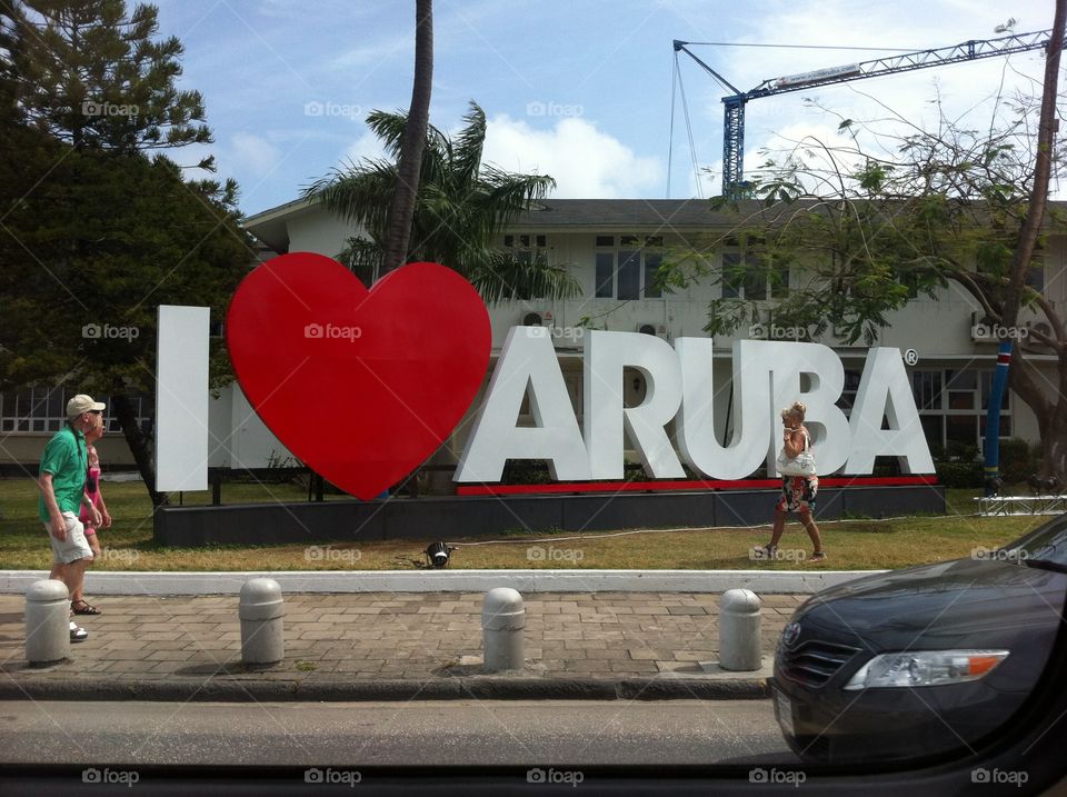 I love Aruba sign on the island 