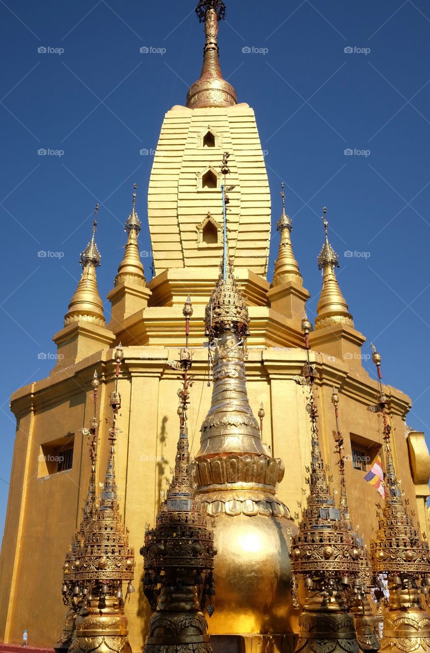 Mt popa stupa