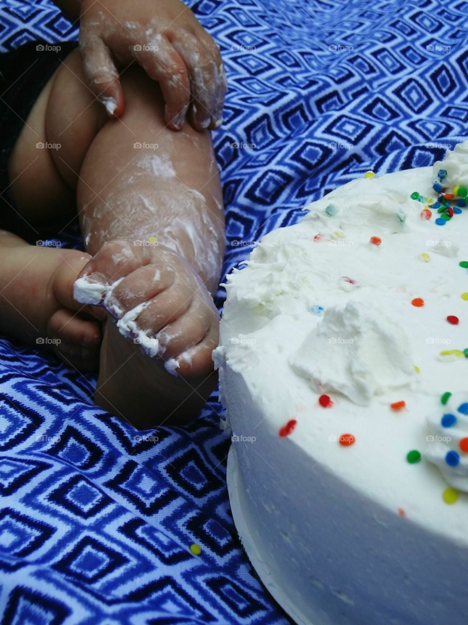 First birthday cake smashing