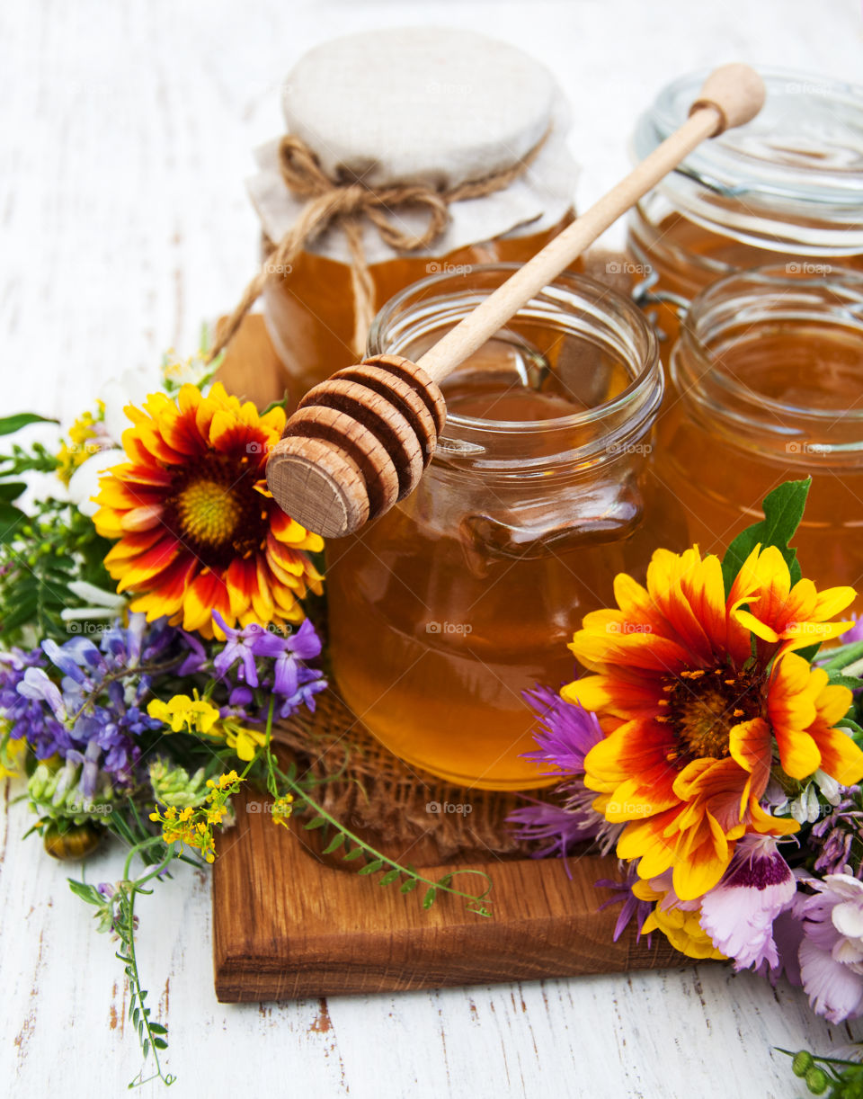 Honey and wild flowers 