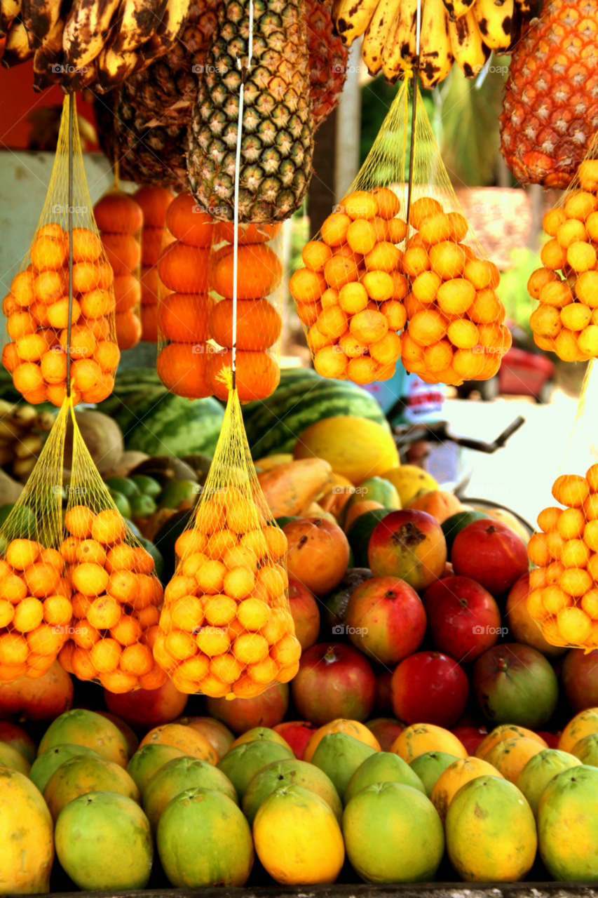 fruit market oranges brazil by GuuZ