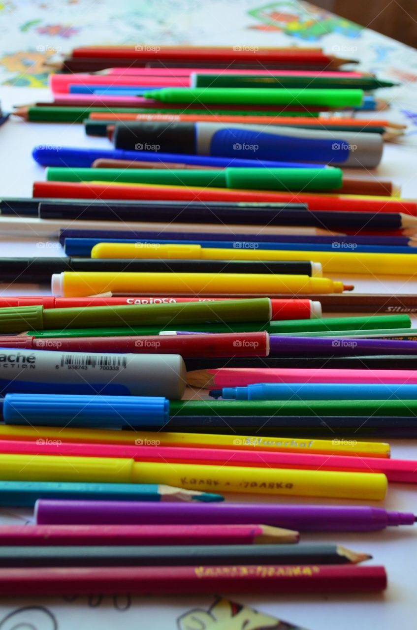 Kids-pencils