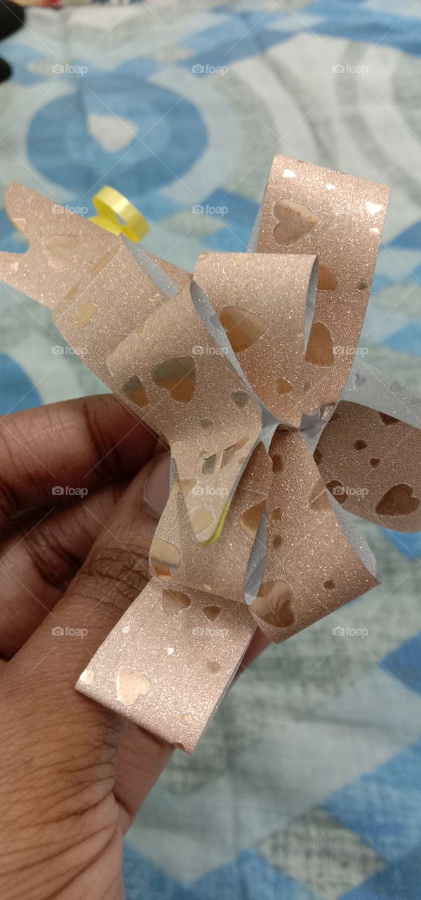 count the ribbon folds. ever wondered?