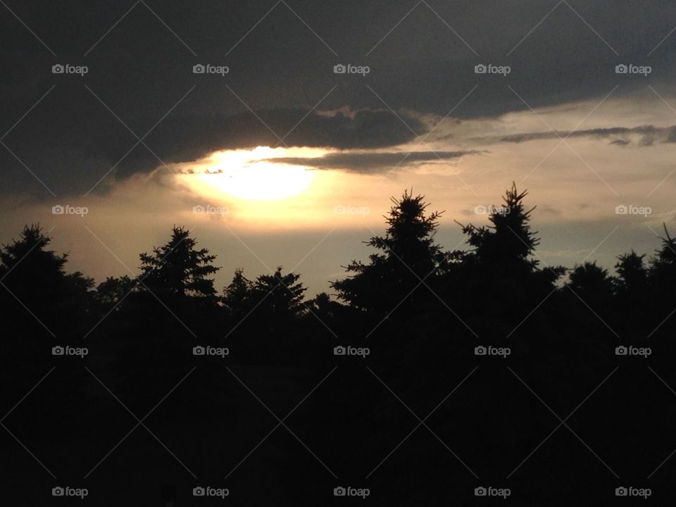 Calm before the storm . Michigan weather before a tornado warning 2015