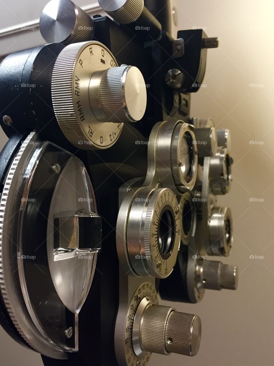 Optometry equipment 