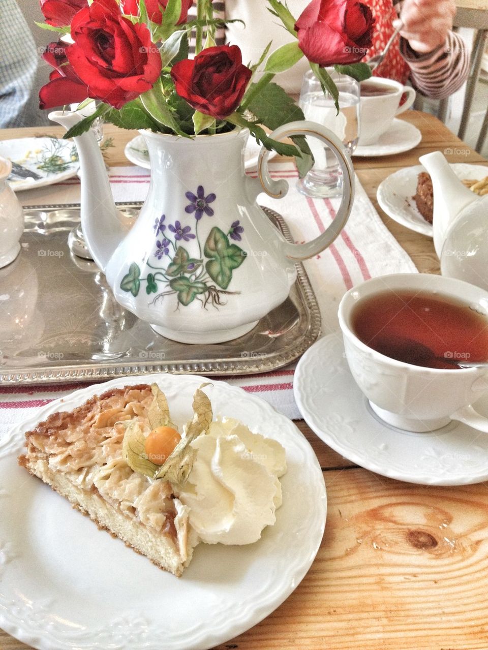 tea and piece of cake