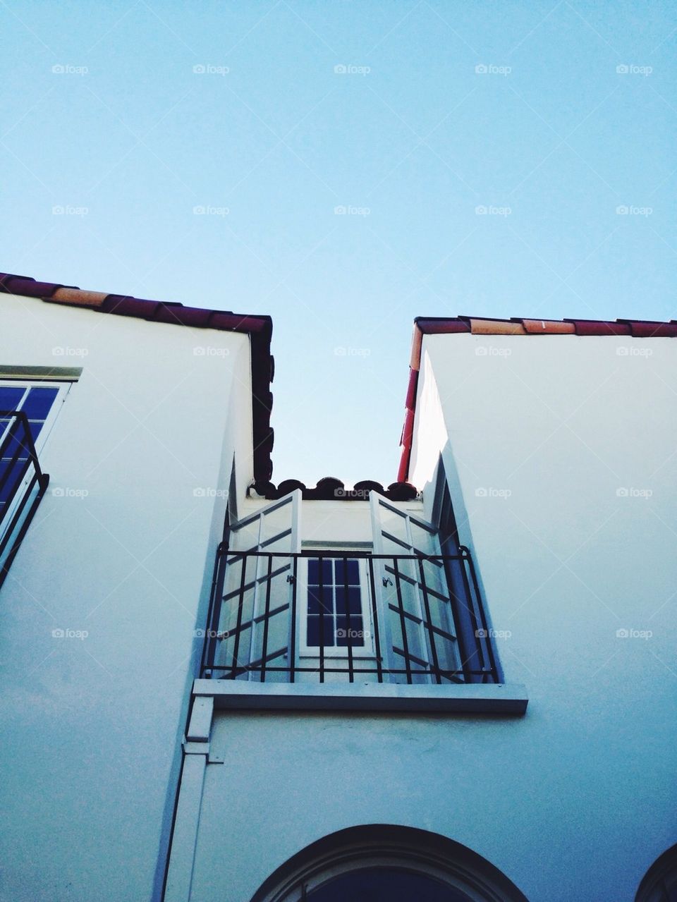 White House with balcony