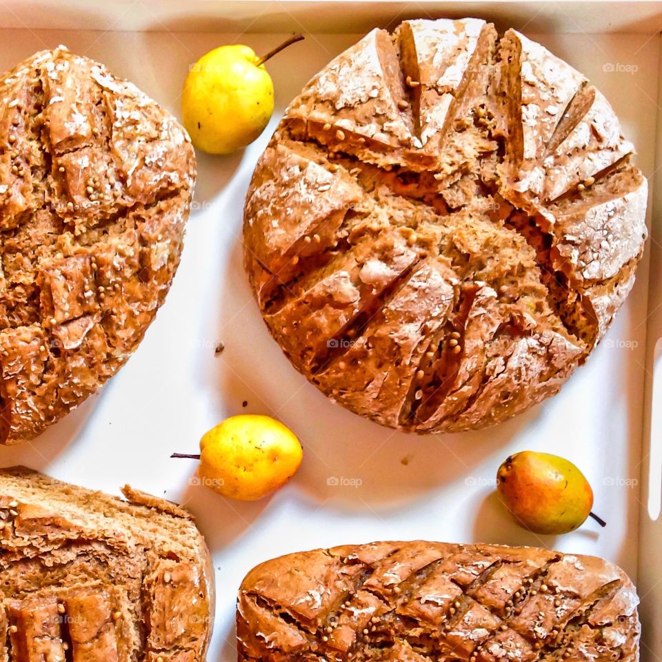 Pear and bread