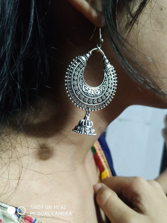 Silver earrings : indian jewellery