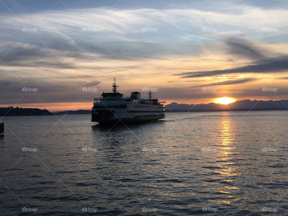Washington State Ferry , Seattle to Bainbridge Island at Sunset