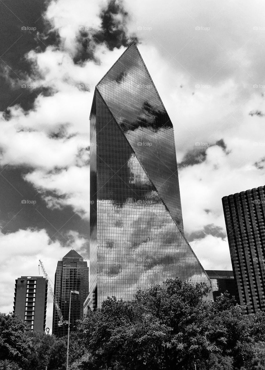 Mirrored Skyscraper in Dallas, Tx in a cloudy day in black & white