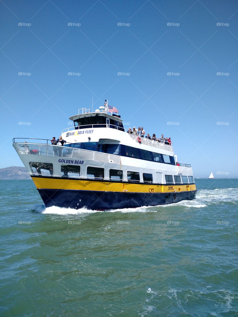 Tour boat cruise. San Francisco, CA