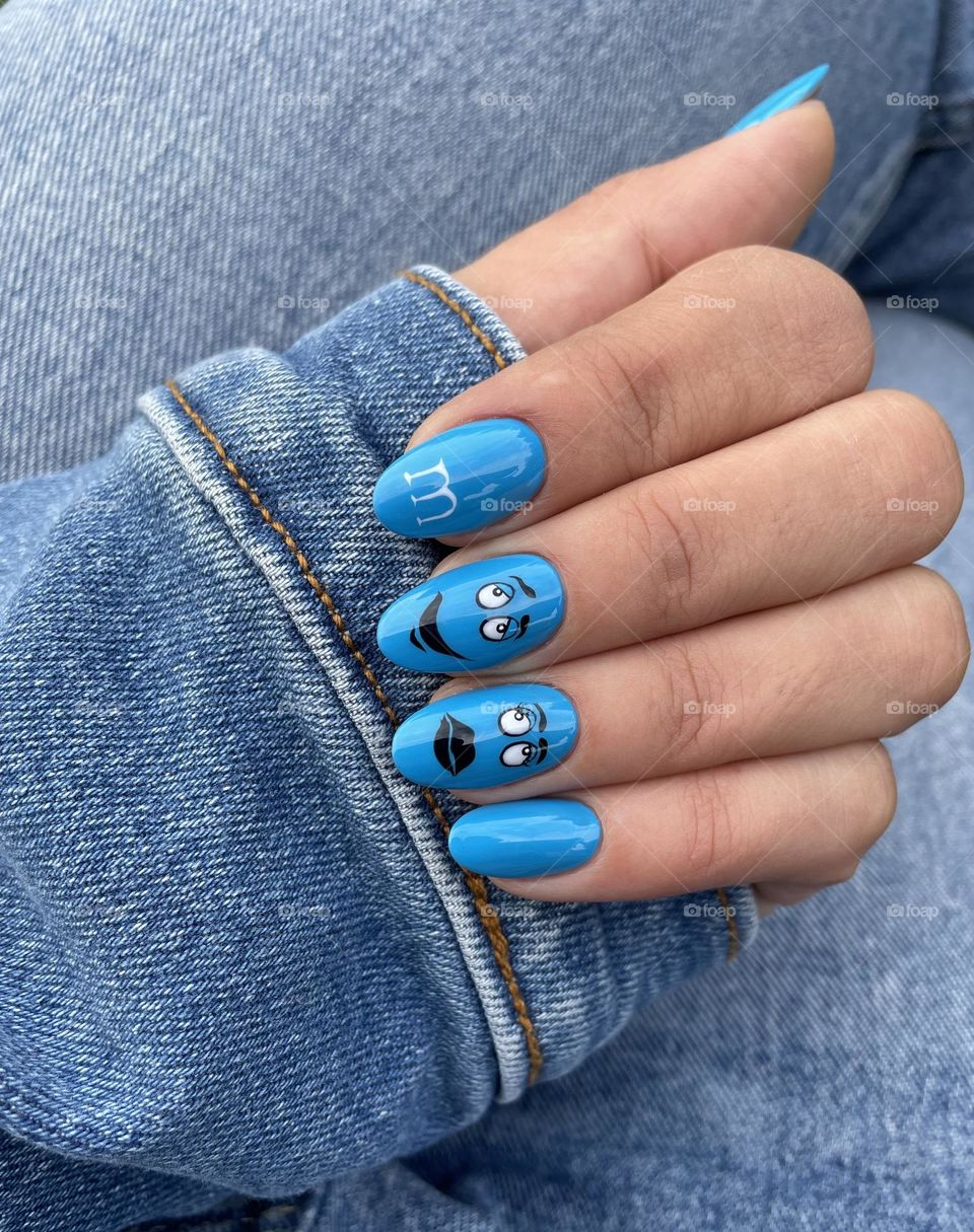 M&m’s nails