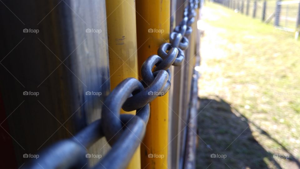 Chains and poles