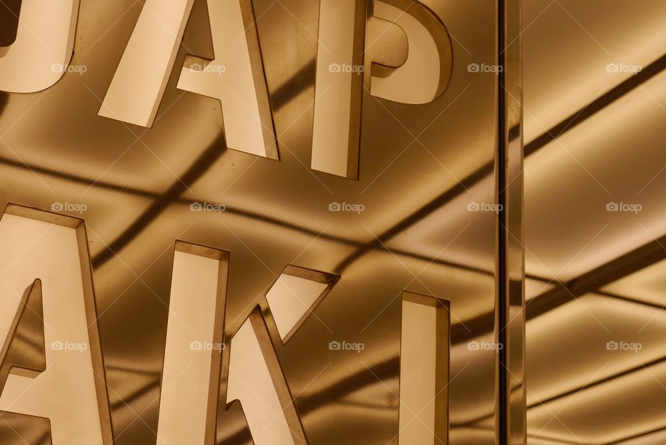 Light reflections on wall