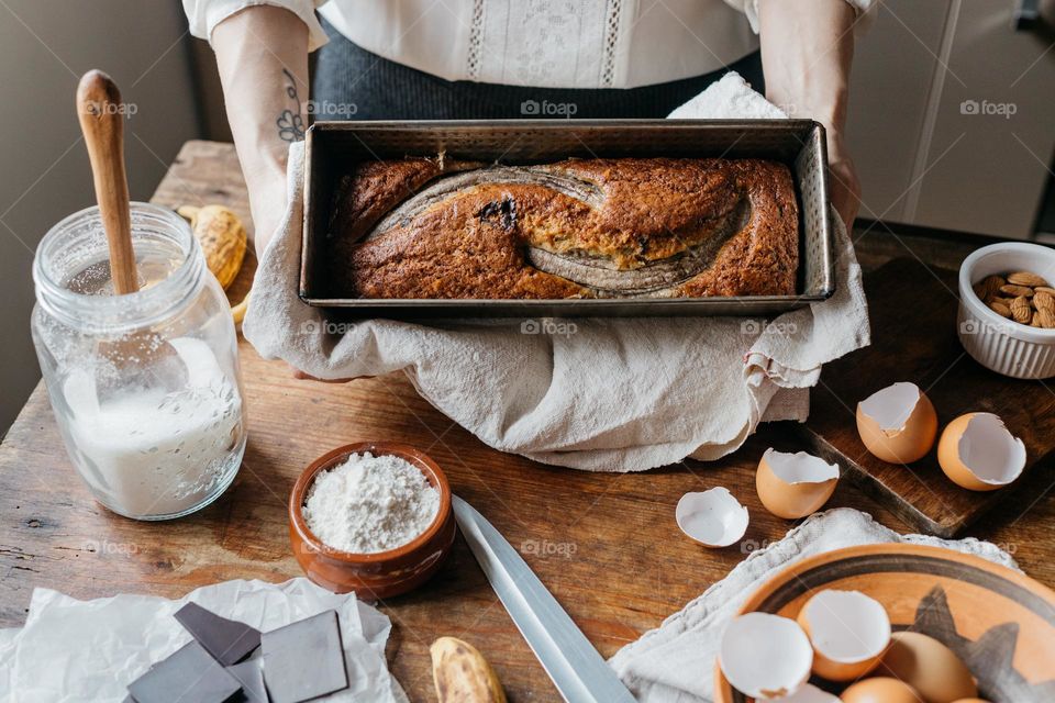 Homemade delicous banana bread, made with bio ingredients.