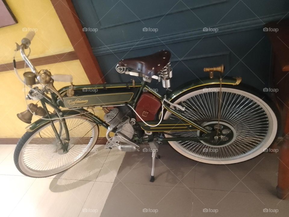 vintage bicycle 2