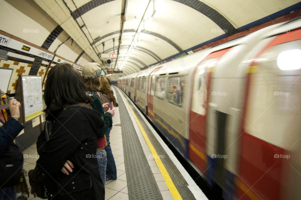 underground travel motion london by stephenkirsh