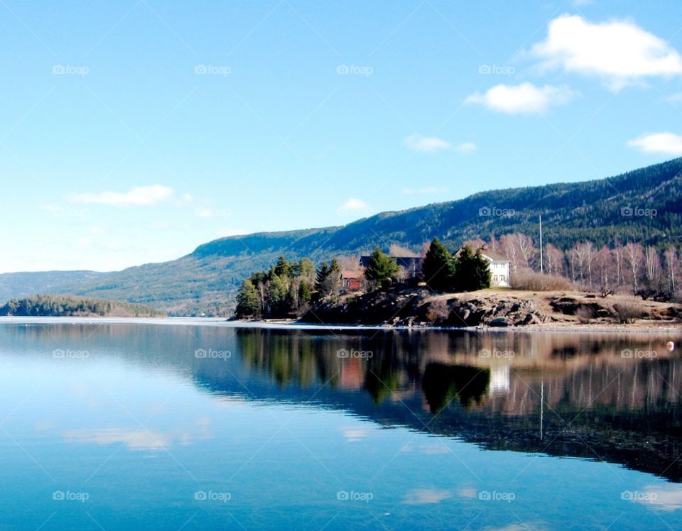 Fjord reflections 