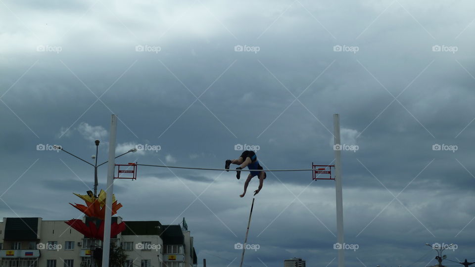 прыжок с шестом