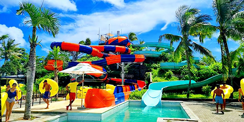 Summer at the waterpark: swimming pools and other fun attractions.!