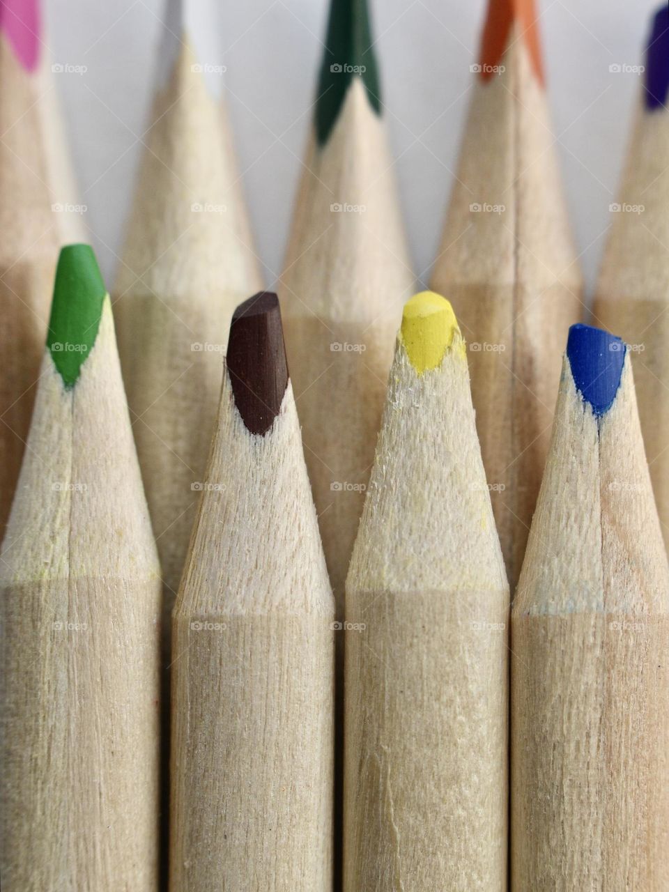 coloring pencils made of wood 