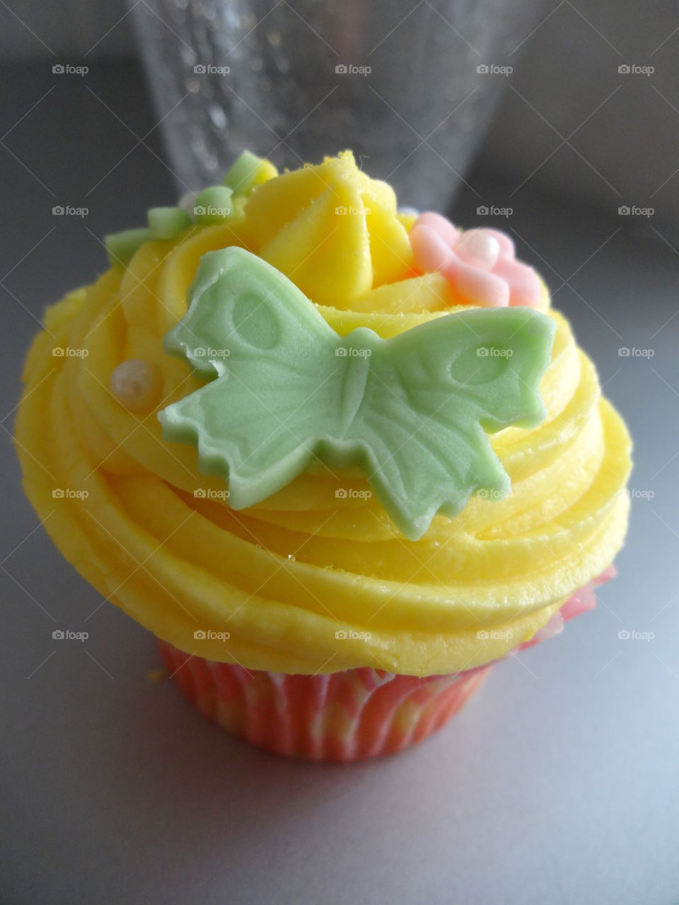 yellow cupcake