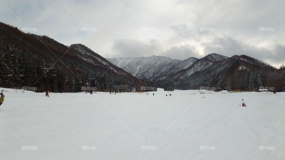Snowboarding in Nagano, at Norikura Ski Resort