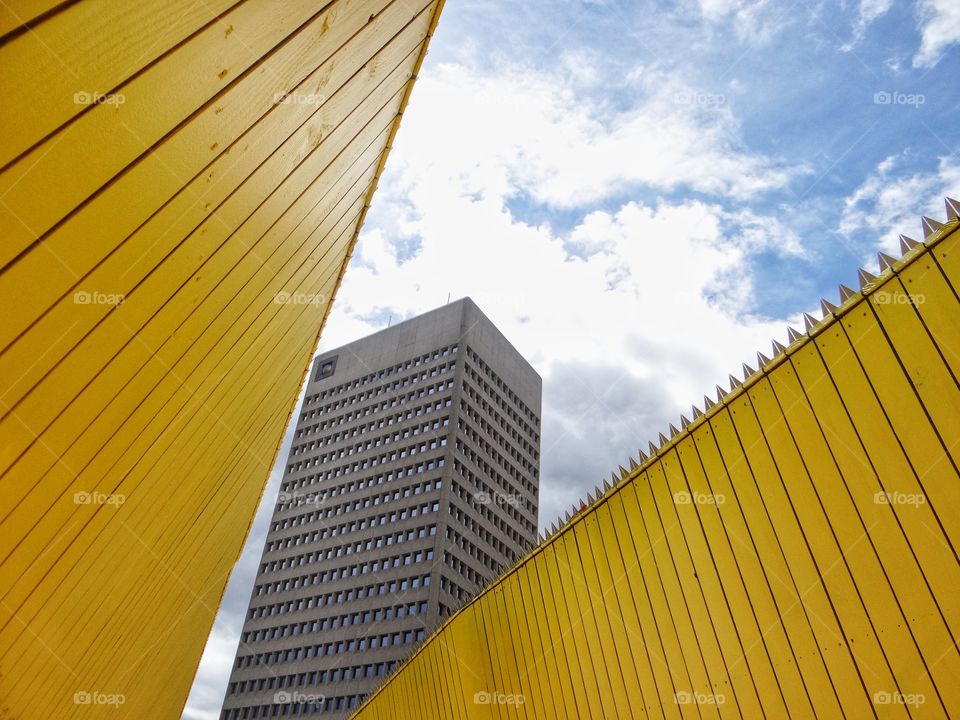 Yellow wall rotterdam