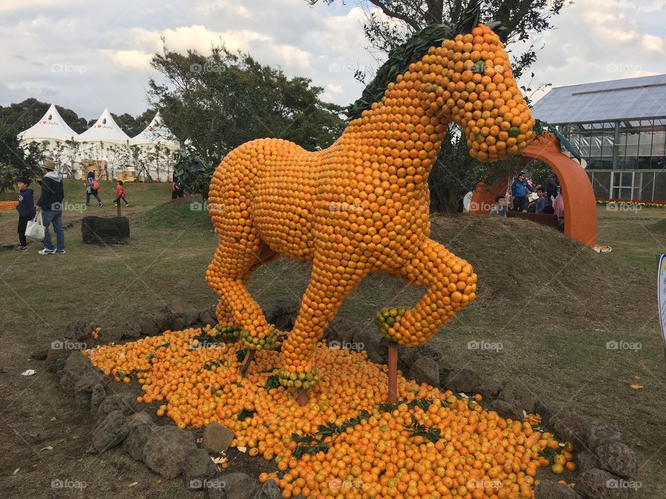 horse made by mandarin