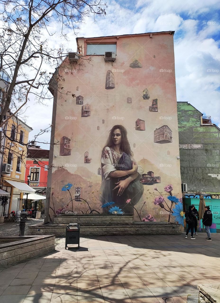 Street Art in Bulgaria, Plovdiv on the big building