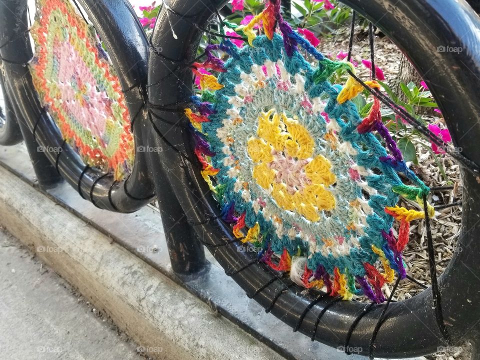 Circular Yarn Bomb