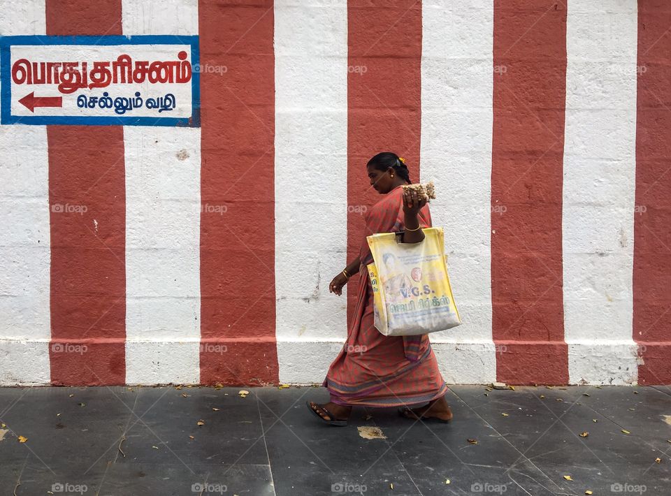 Wall with some pattern and colour 