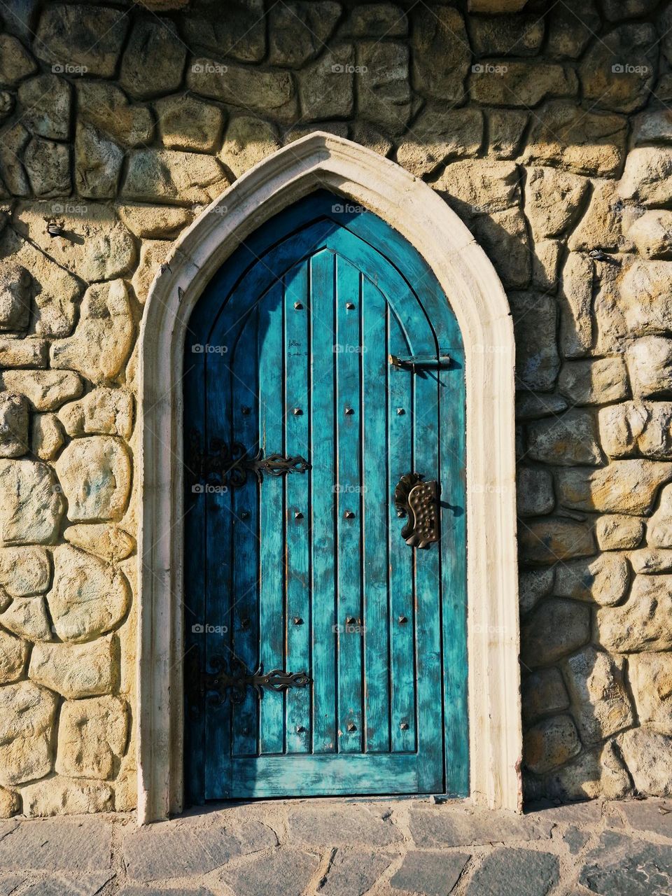 baby blue door