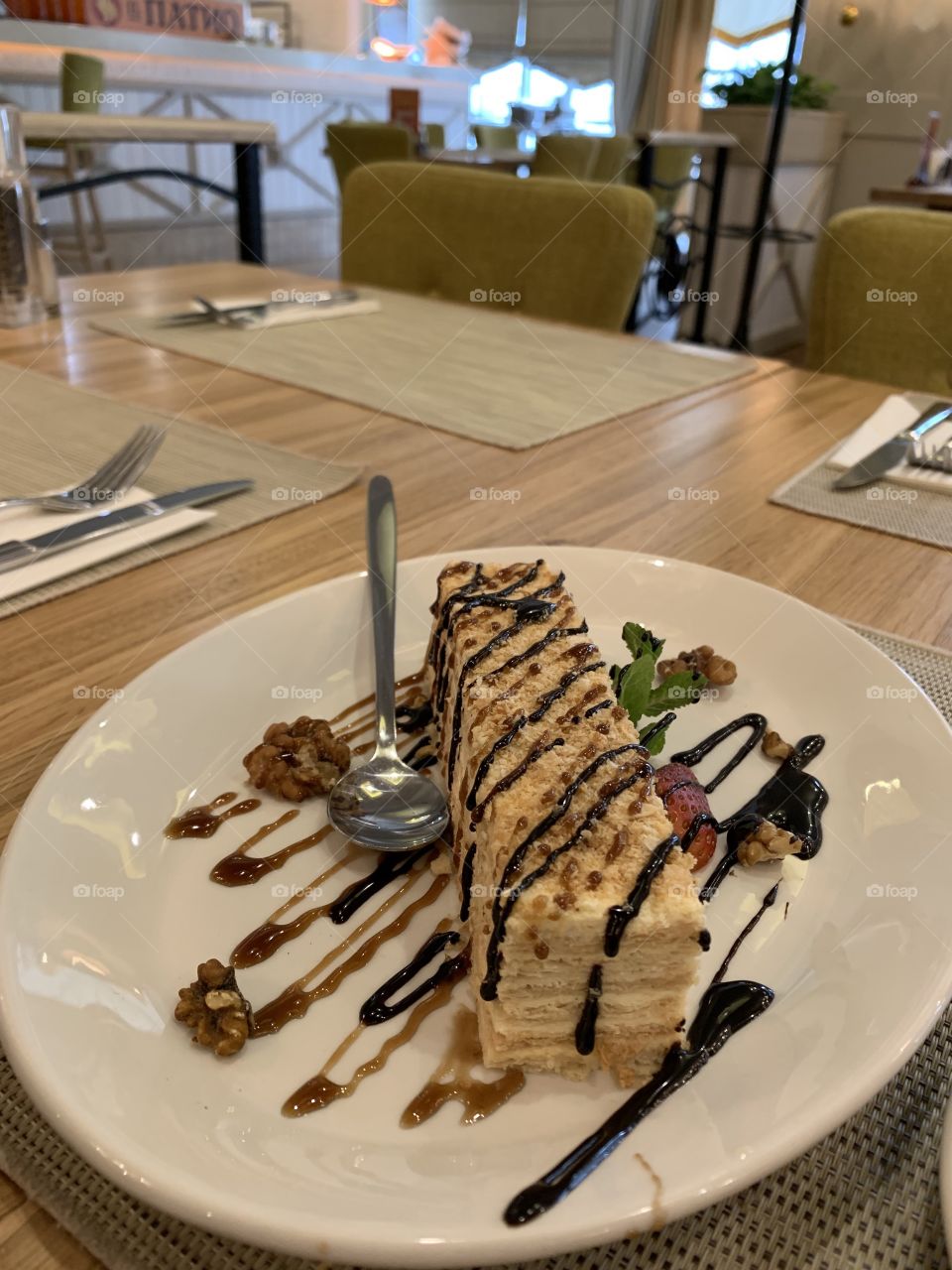 delicious napoleon cake