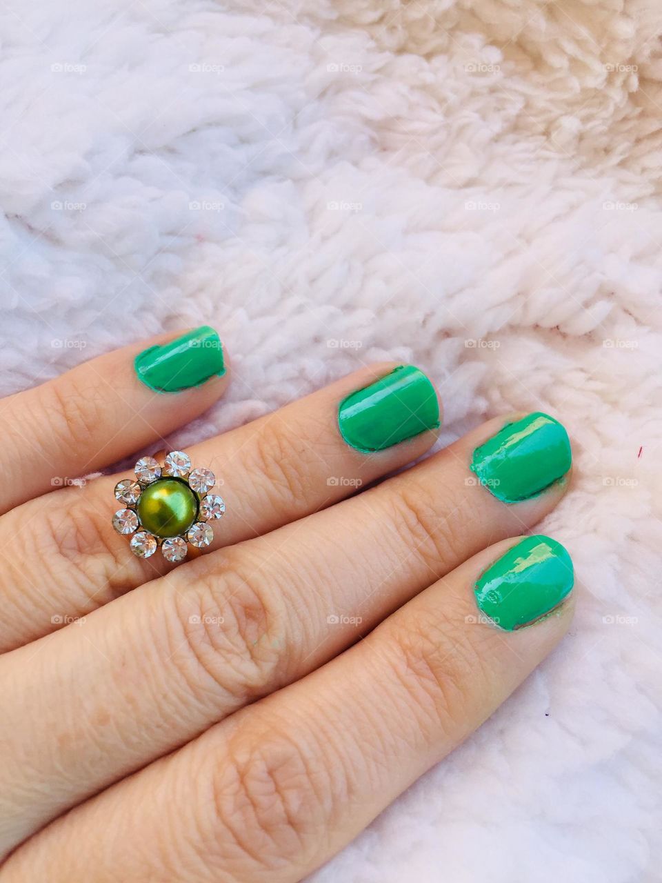 I cannot put manicure very well but I enjoy what I do even it wasn’t perfect