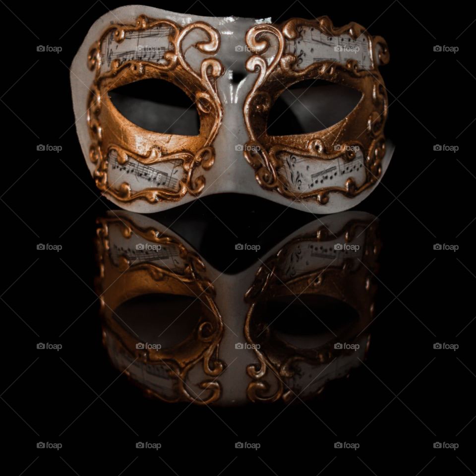 reflexion of a mask