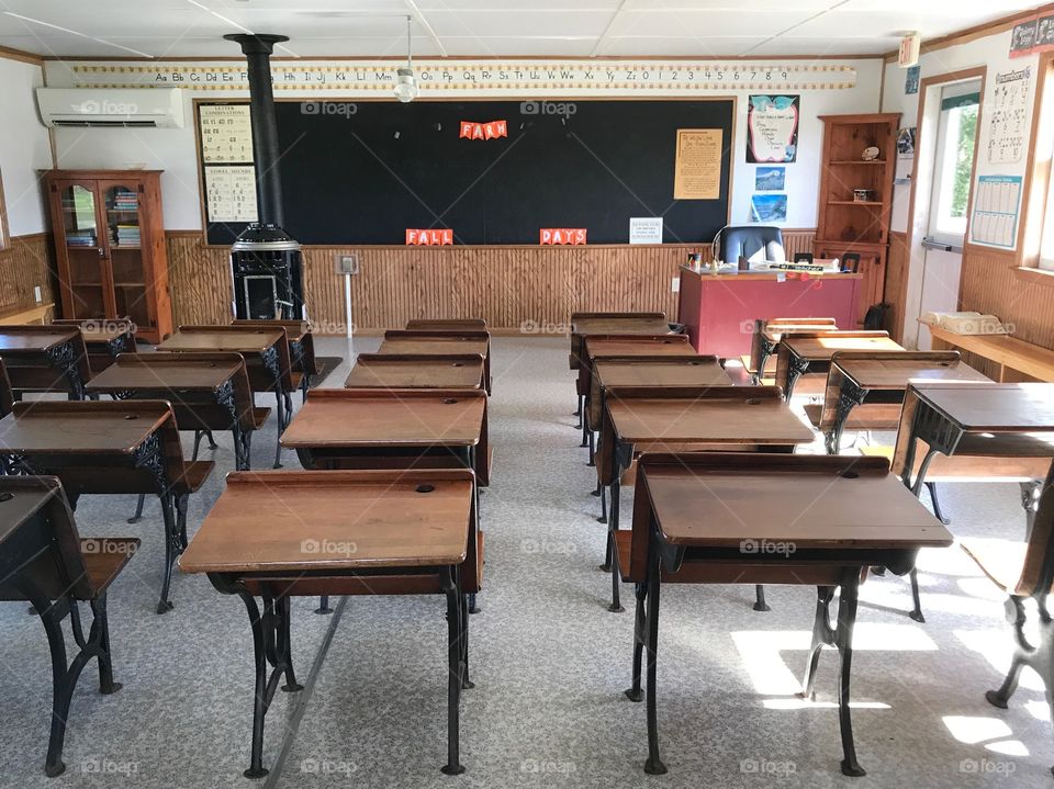 Amish Classroom 