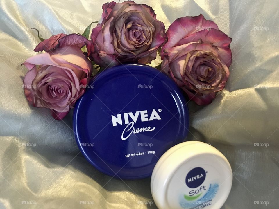 Nivea soft creme with roses 🌹