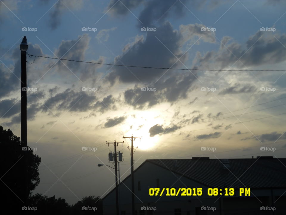 sun ☀ set. This is a picture of the sun setting in 🎭 Graham Texas