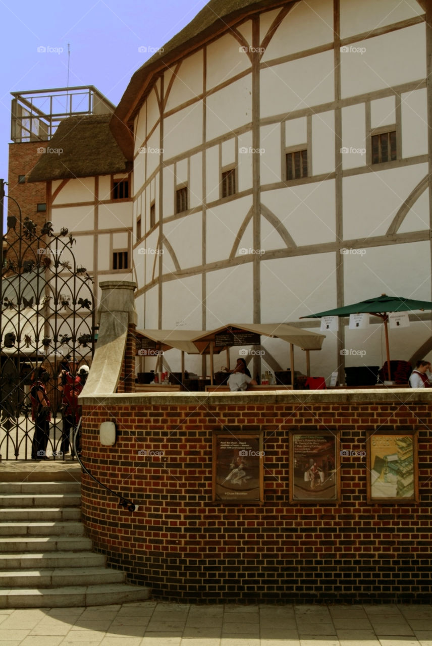 Globe theatre