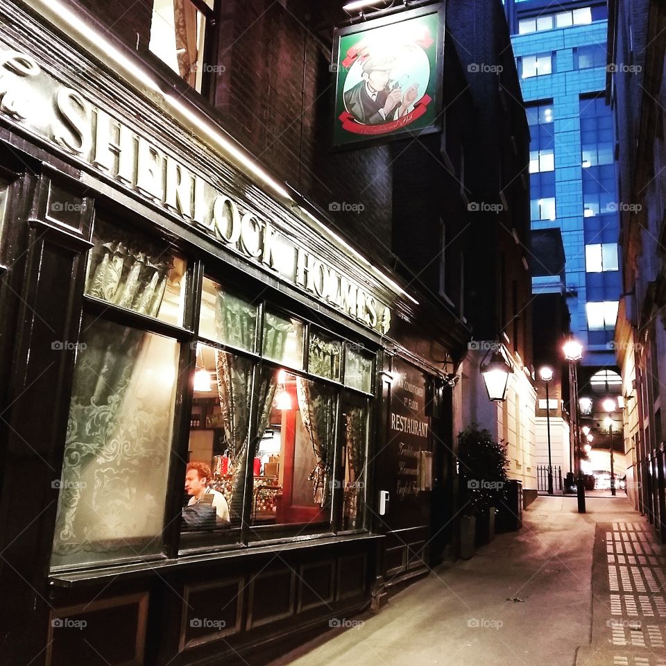 Sherlock Holmes Pub, London England