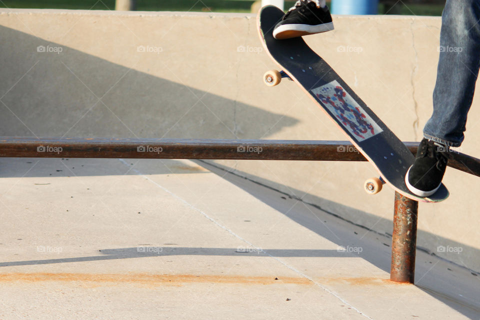 Skateboarding Boardslide