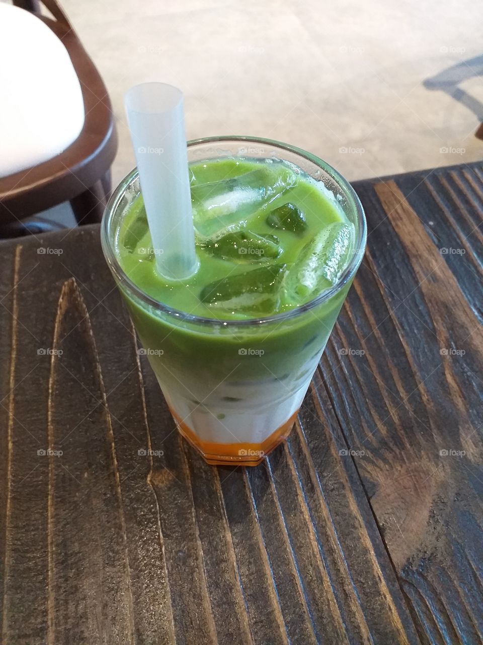 Matcha and mango smoothie.