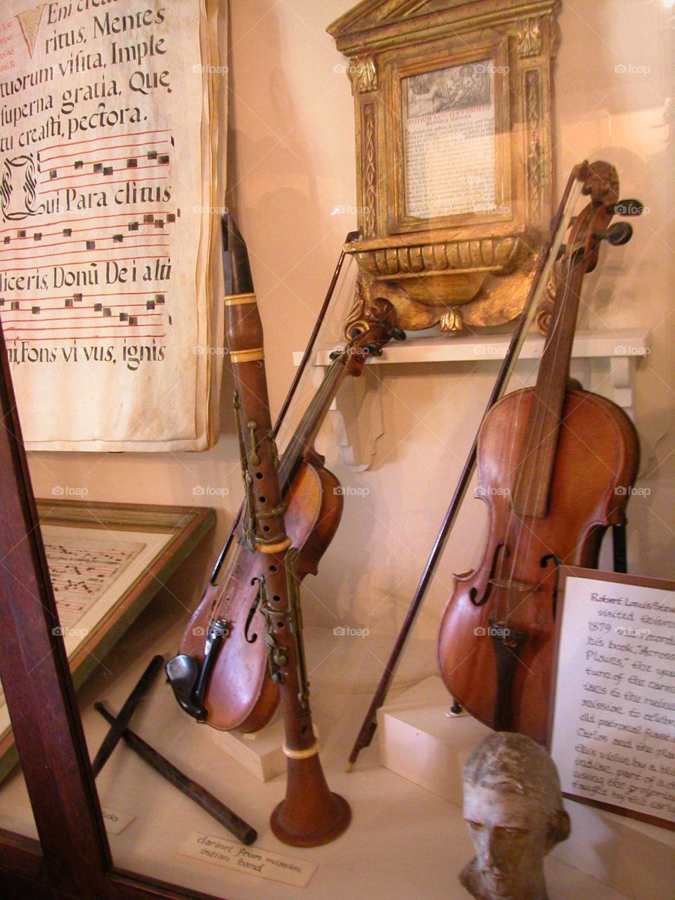 Musical instruments from baroque era