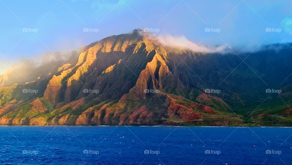 Beautiful Hawaiian mountain 